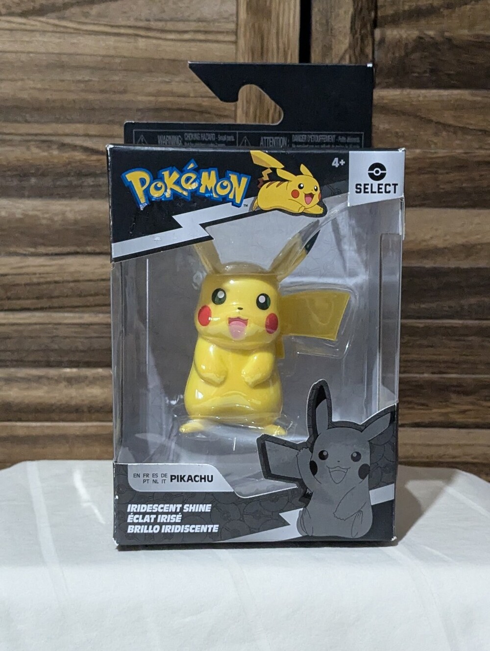 NIB Pokémon Select Pikachu Iridescent Shine Figure